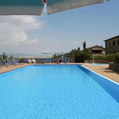 Sleeps 2 With Pool *