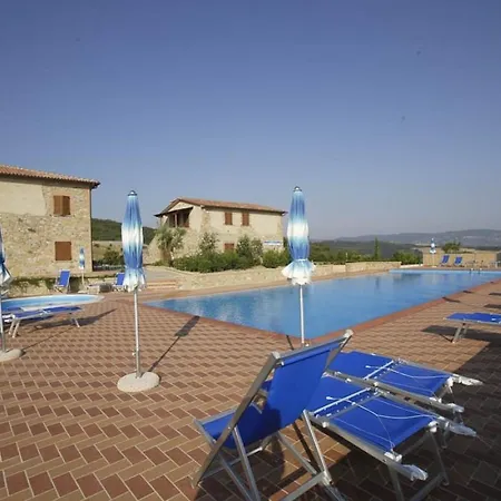 Sleeps 2 With Pool Apartamento Lajatico